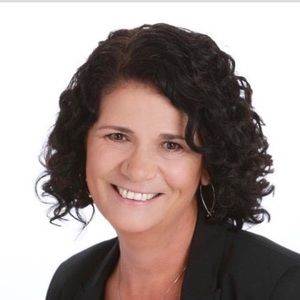 Meet your Posher, Carole